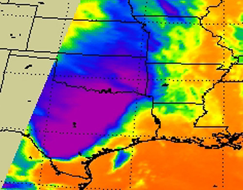 A radar reflects the weather in several U.S. states on a map.