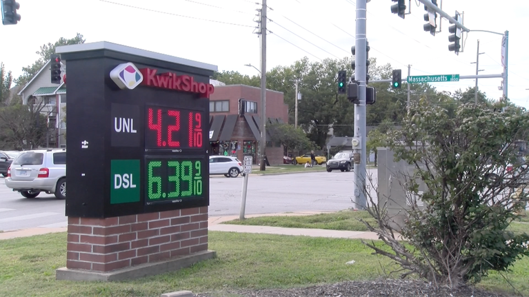 Higher gas prices put pressure on Lawrence drivers