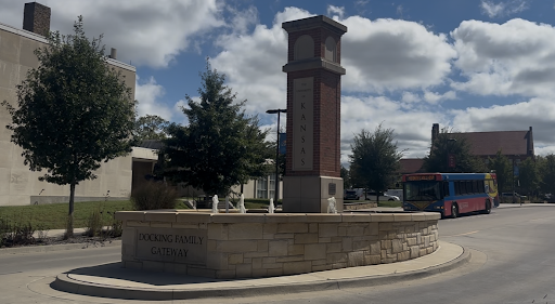 One month in, KU freshmen learn to adjust to campus life